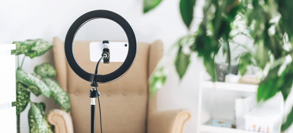 TikTok influencer ring light